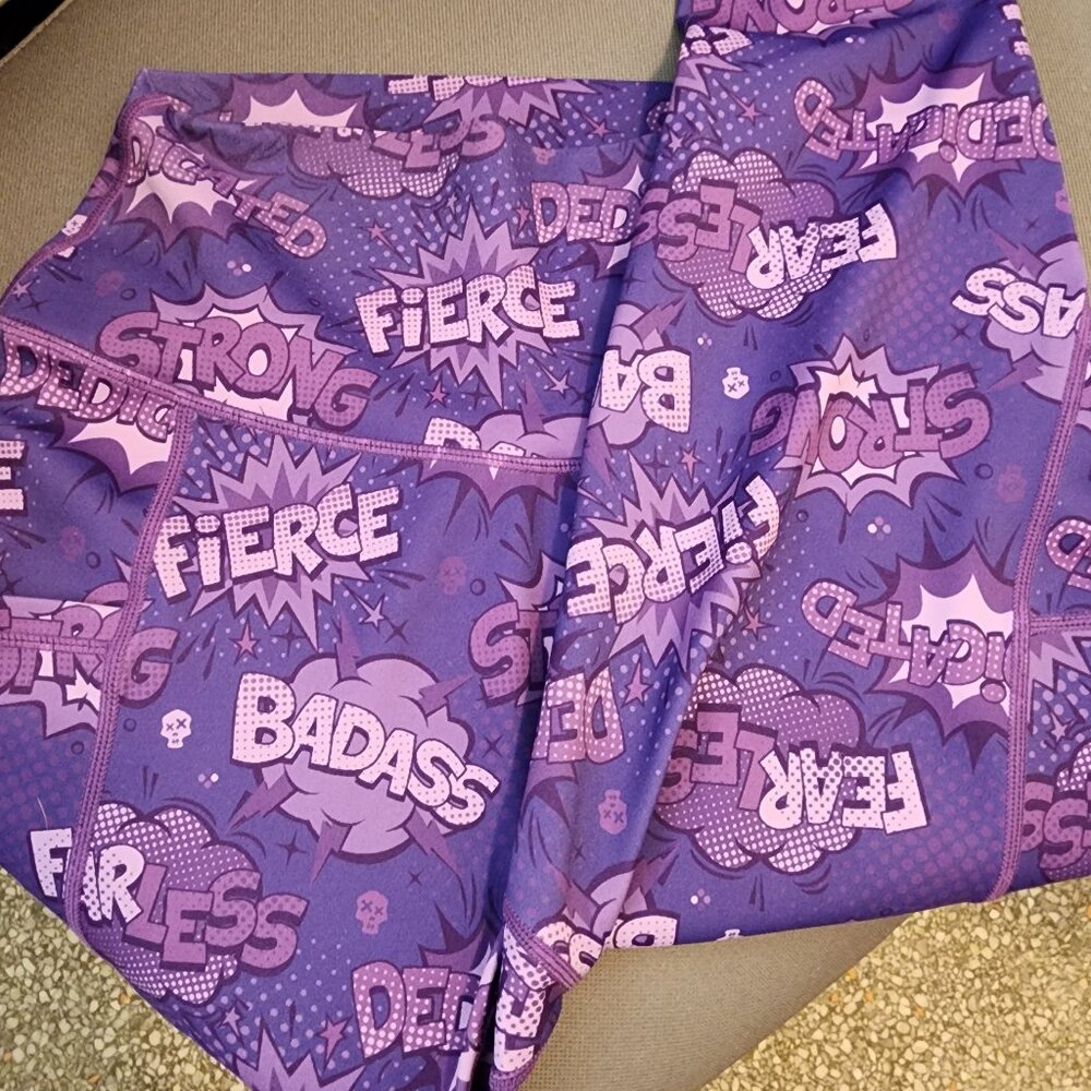 Constantly Varied Gear Star - Versatile Leggings - Fearless - Capri - Picture 5 of 5